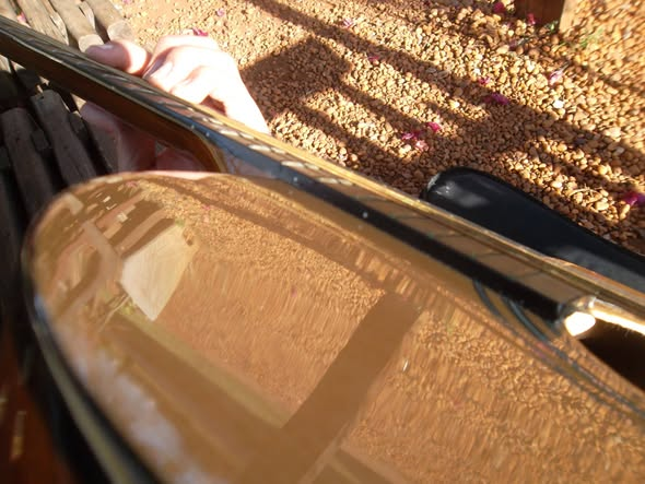 Aulas particulares de violão com apoio de software para leitura, interpretação, composição e gravação de música